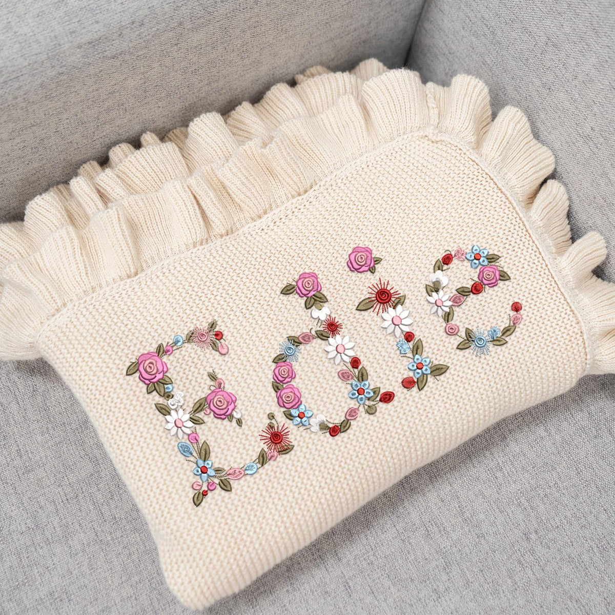Personalized Embroidered Baby Blanket, Boho Baby Blanket, Floral Baby Blanket, Baby Knit Blanket, Newborn Gift For baby Girl, First Birthday