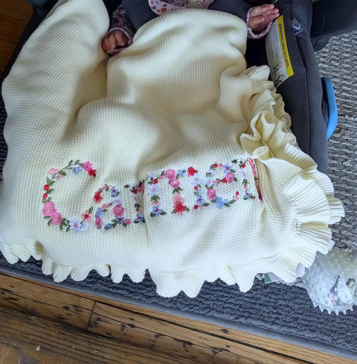 Personalized Embroidered Baby Blanket, Boho Baby Blanket, Floral Baby Blanket, Baby Knit Blanket, Newborn Gift For baby Girl, First Birthday