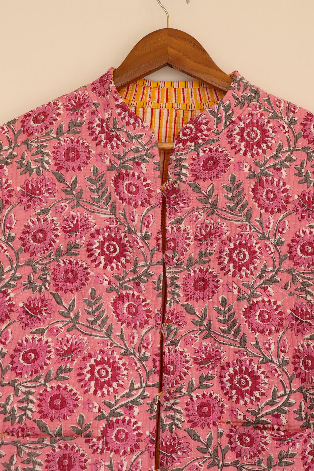 Cotton quilted Jacket women reversible fashion jacket coat Floral kantha women girls jacket winter summer  with Quilted jacket for women