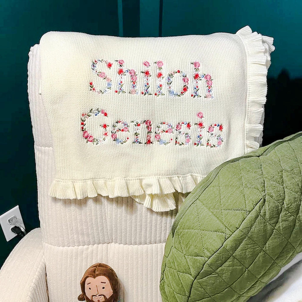 Personalized Embroidered Baby Blanket, Boho Baby Blanket, Floral Baby Blanket, Baby Knit Blanket, Newborn Gift For baby Girl, First Birthday