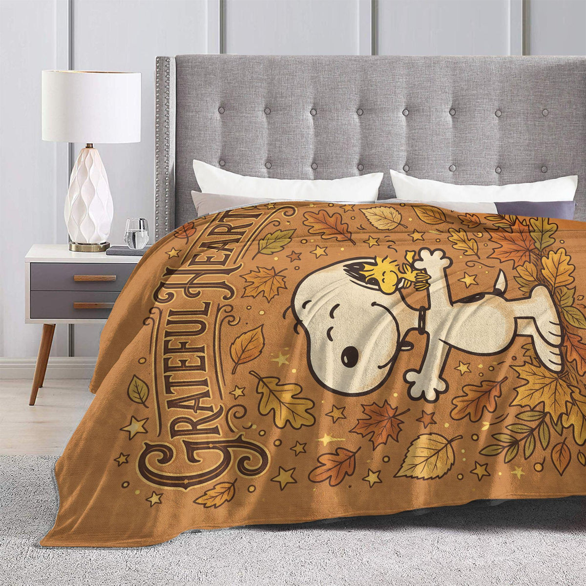 Personalized Grateful Heart Beagle Blanket, Custom Comic Hound Hug Throw, Autumn Thanksgiving Bedding, Wholesome Gift for Her Mom Bestie