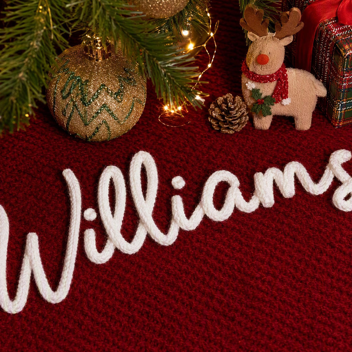 Personalized Family Name Christmas Tree Skirts, Handmade Tree Skirt, Christmas Keepsake Gift, Christmas Home Decoration