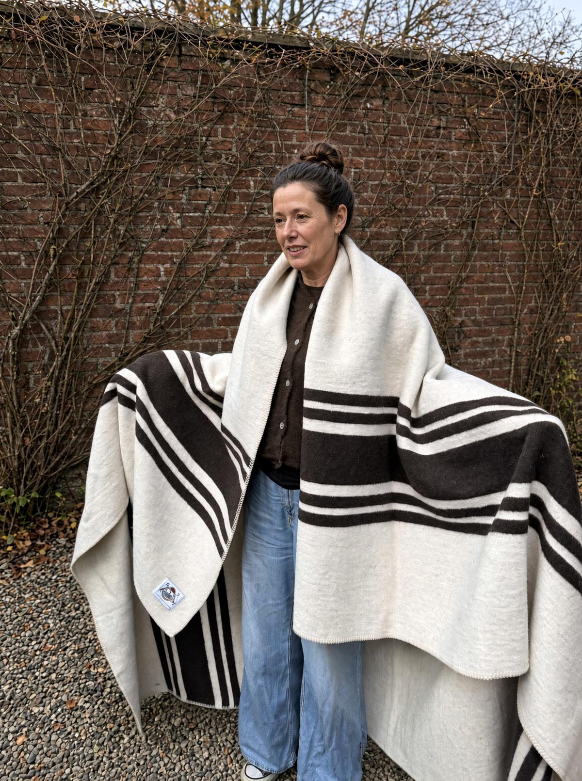 Mongolian Wool Blanket 185x235 Dark Charcoal Brown Stripes | Heavy 3kg Cabin Throw | Autumn Winter Bed Sofa