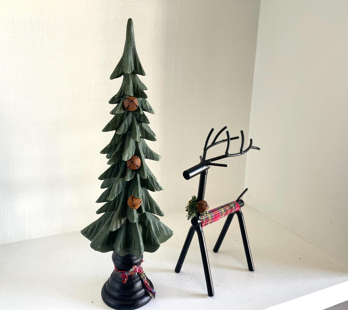 Rusty Bell Christmas Tree Plaid Reindeer Set Primitive Country Holiday Table Decor