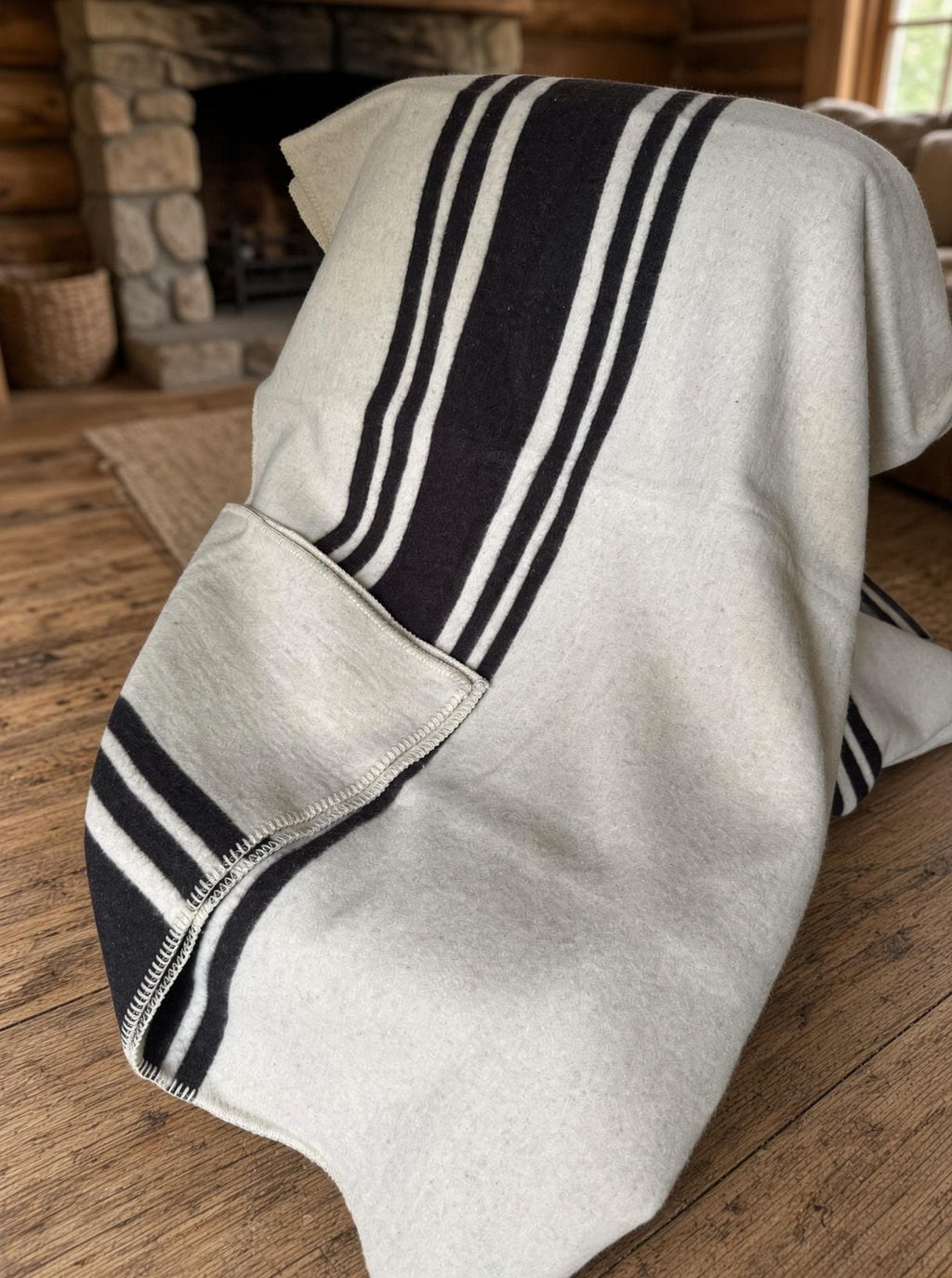 Mongolian Wool Blanket 185x235 Dark Charcoal Brown Stripes | Heavy 3kg Cabin Throw | Autumn Winter Bed Sofa
