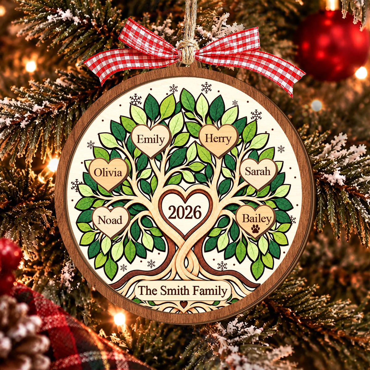 Personalized Family Tree Christmas Ornament, Custom Name Family Keepsake, Gift for Grandparents, 2026 Family Wooden Ornament